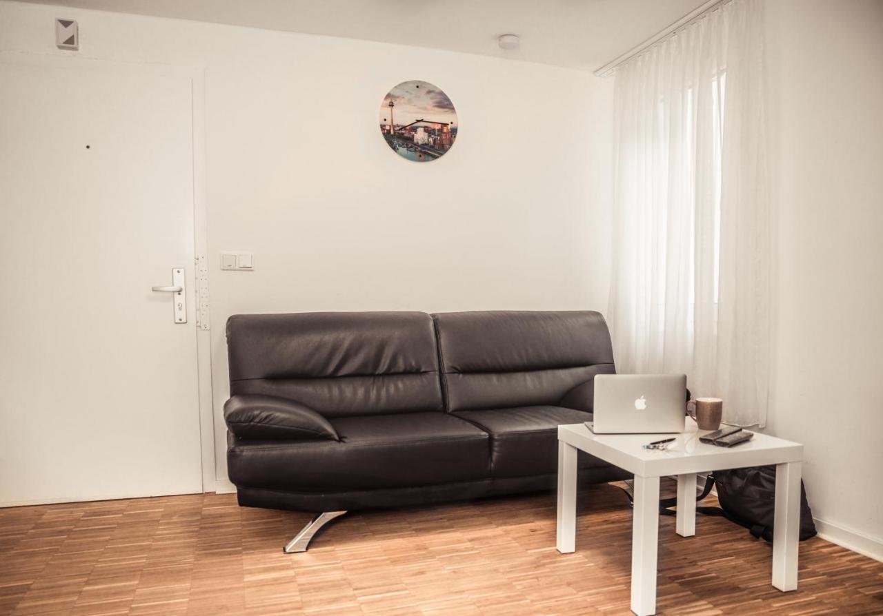 Altstadt Apartment Alisa Dusseldorf Luaran gambar